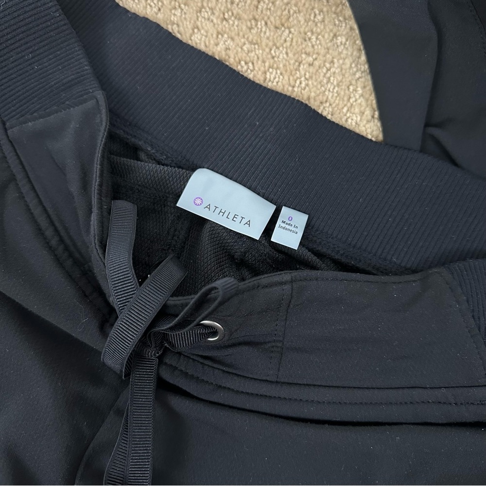 Athleta black exercise jogger pants - size 0